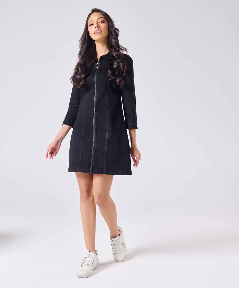 Black Denim Dress With A Front Zipper – Zigzag