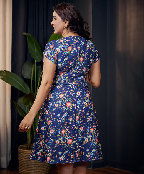 Vneck Waist Tie Printed Dress