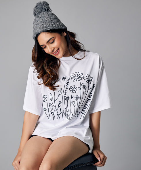 Oversize White Floral Tshirt