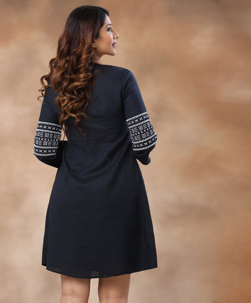 Pintuck Sleeve Embroidered Linen Navy Dress