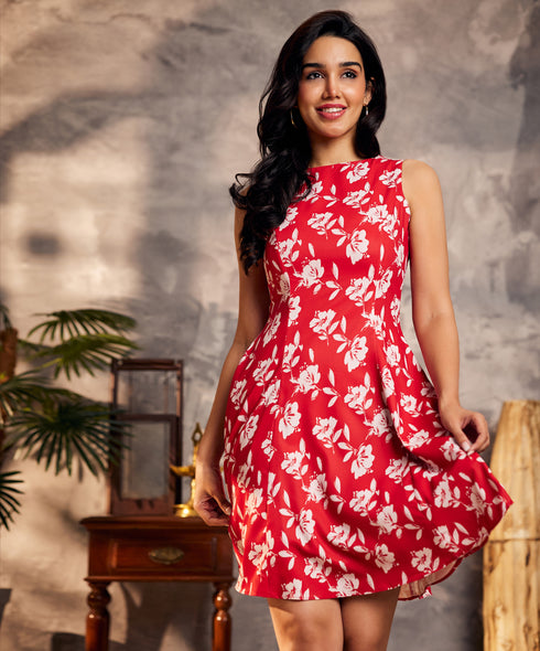 Waistless Red Printed Princess Line Dress