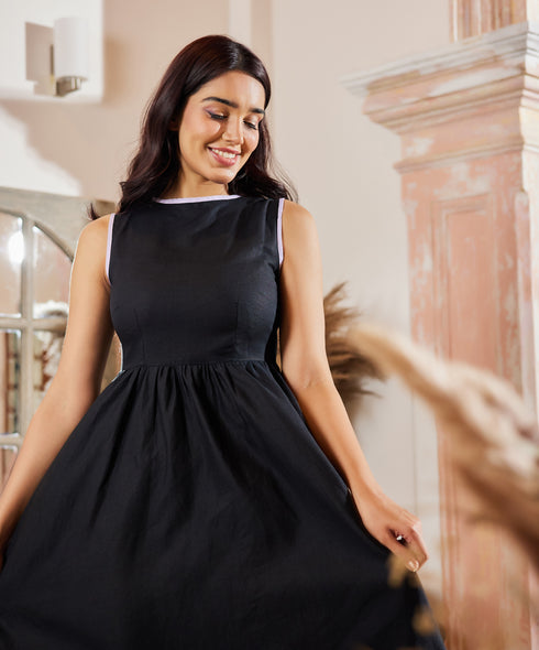 Black Linen Detailed Maxi