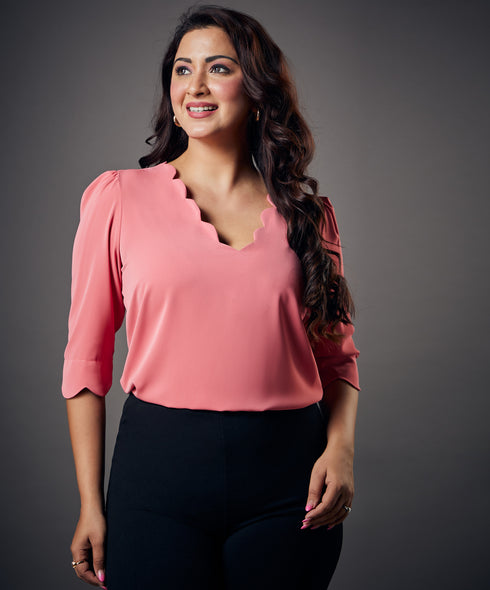 Neck Scalloped Half Sleeve Top-Pink