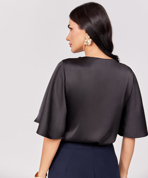 Trim Attached Long Sleeve Black Top