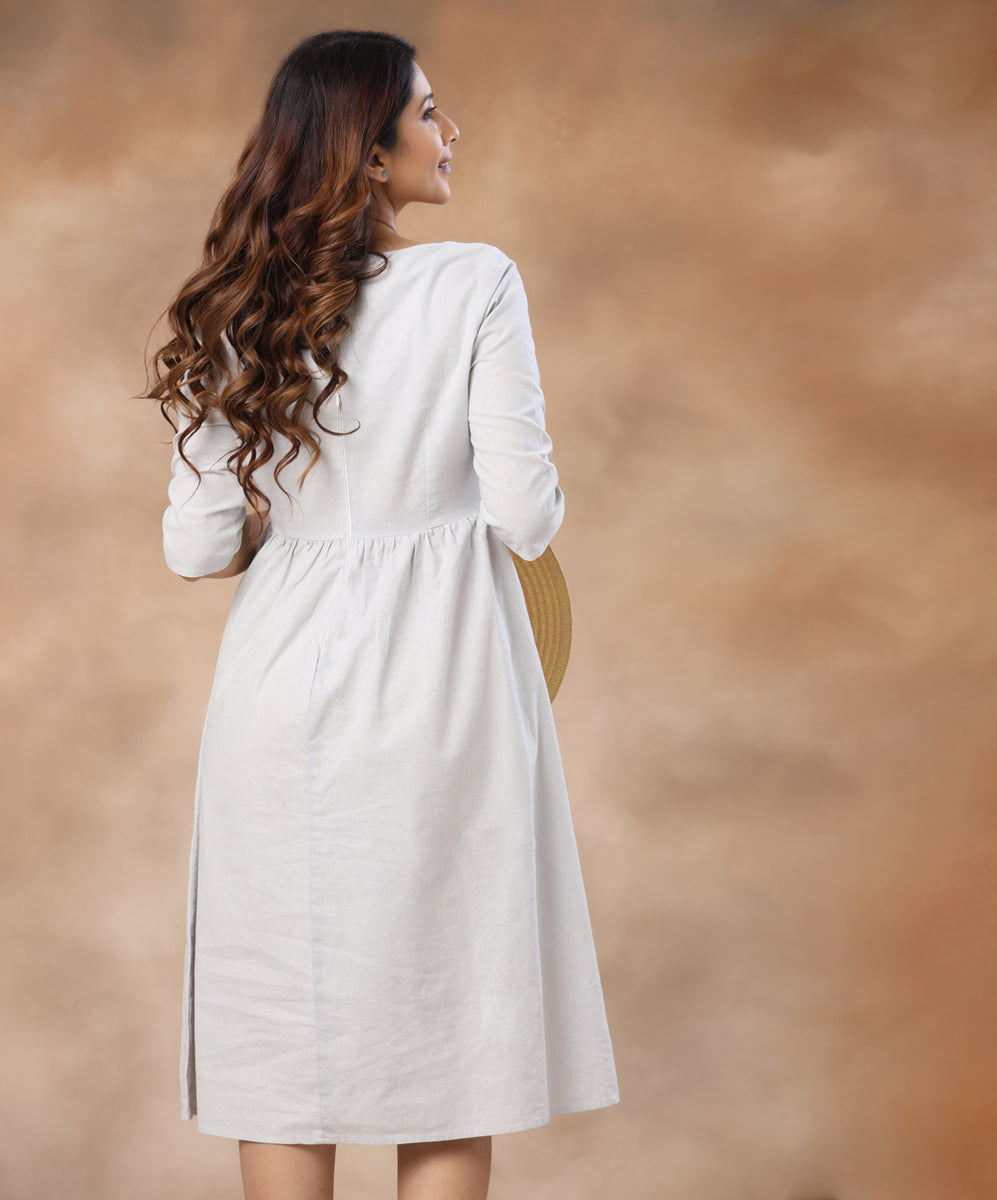 Neck Detailed Loose Fitted Linen Dress – Zigzag