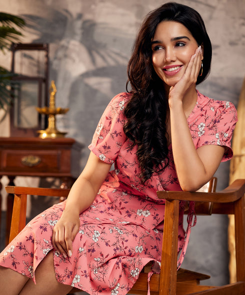 Vneck Short Sleeve Waist Tie Dress