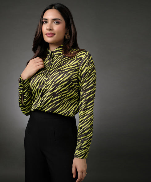 Lapel Long Sleeve Printed Top With A Cuff