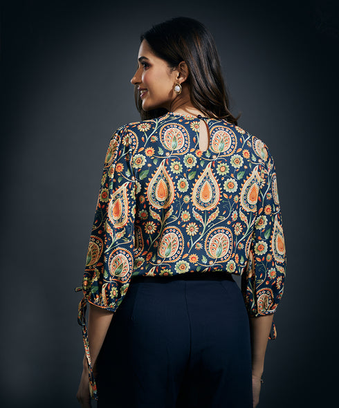 Printed Sleeve Detailed Top