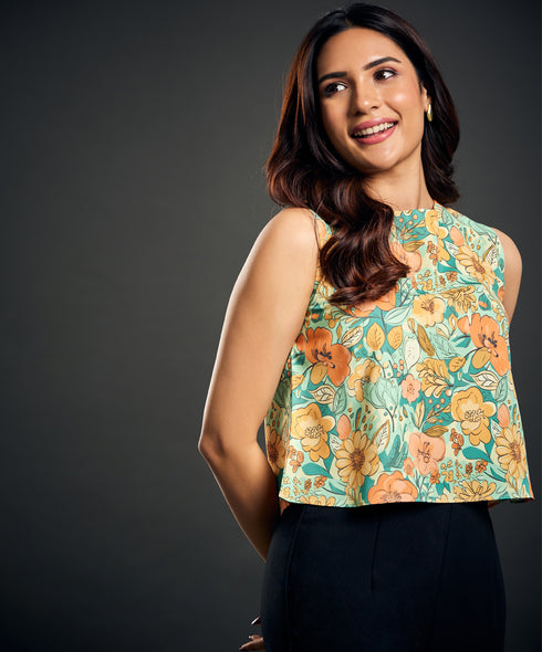 Sleeveless Flared Printed Chiffon Crop Top