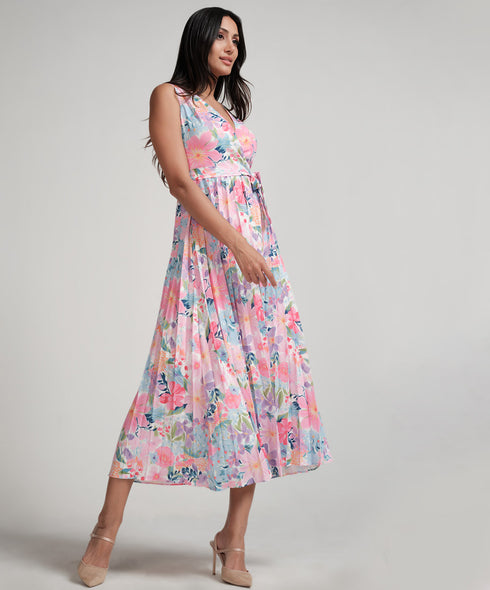 Printed Pleated Sleeveless Vneck Dress