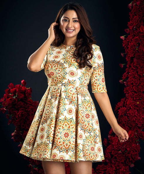 Half Sleeve Round Pleated Skater Dress