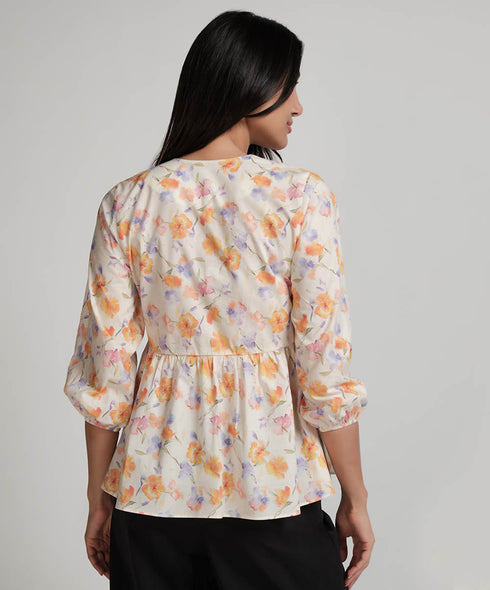 Vneck Elasticated Sleeve Top