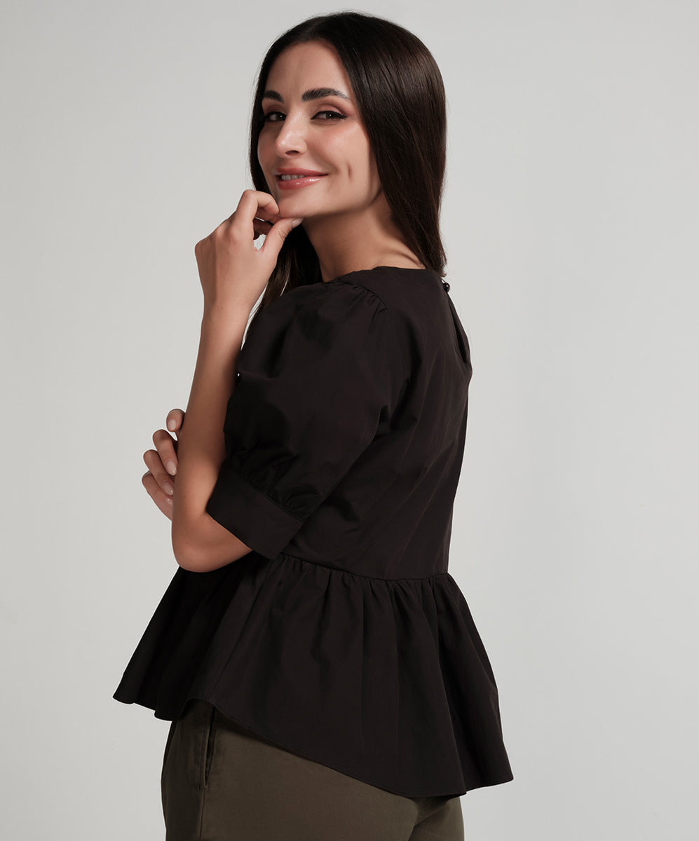 Women Black Solid Peplum Top With Straight Pants