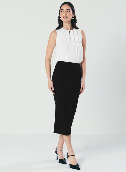 Frill And Pintuck Detailed Off-White Top