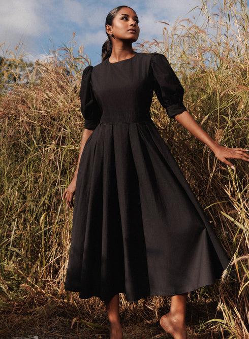 Black Puffed Sleeve Pleated Skirt Cotton Dress