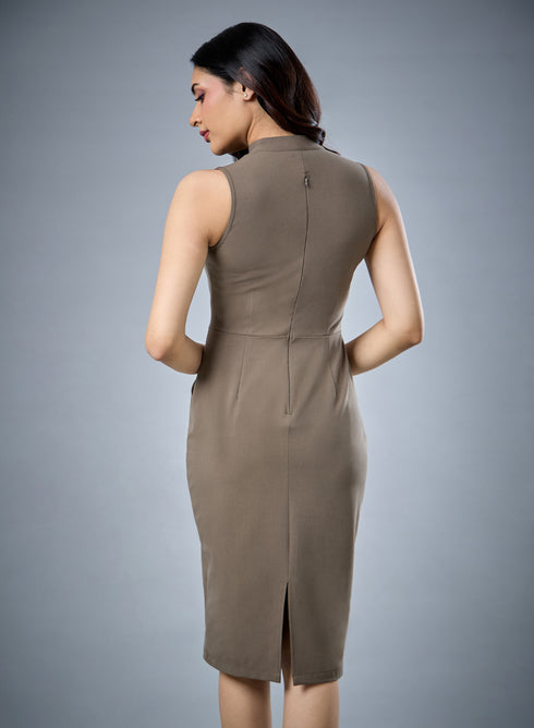 Front Slight V Neck Sleeveless Dress