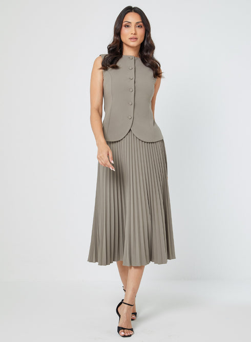 Round Neck Curved Hem Beige Top