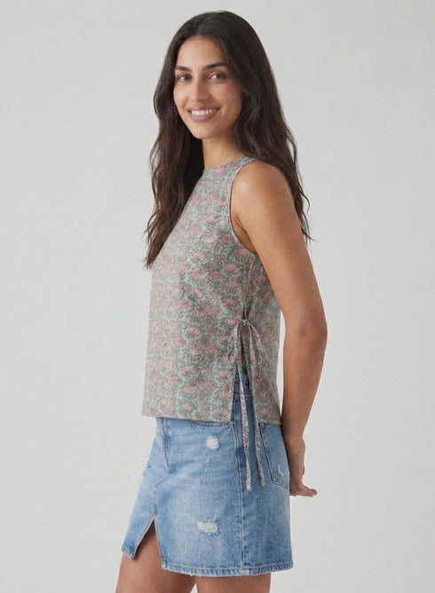 Side Tie Sleeveless Printed Top