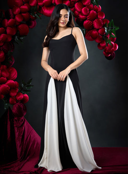 Contrast Panel Deep Sweetheart Black Dress