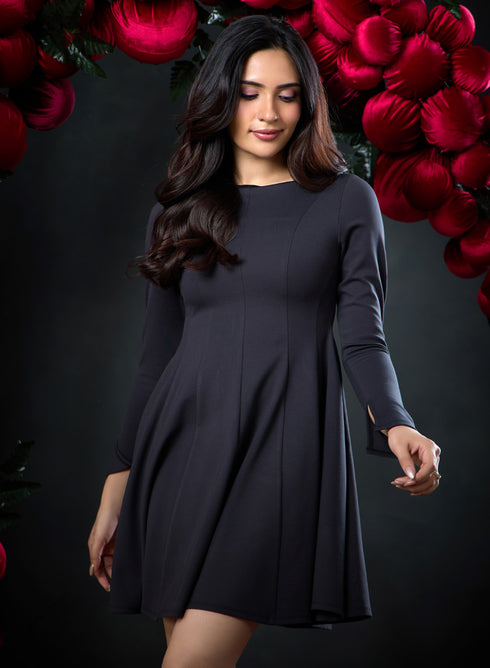 Long Sleeve Waistless Ponte Knit Dress