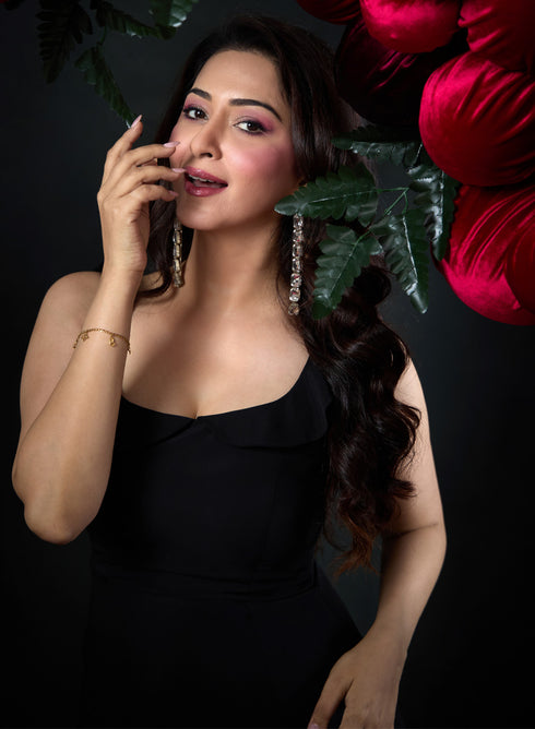 Frilled Sleeveless Chiffon Maxi Dress