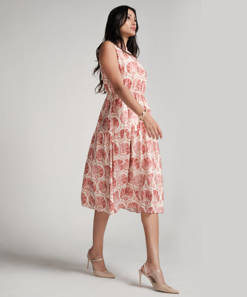 Waist And Neck Detailed Printed Dress-Pink Print