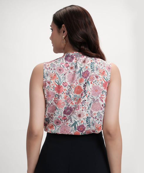 Neck Pleated Printed Top