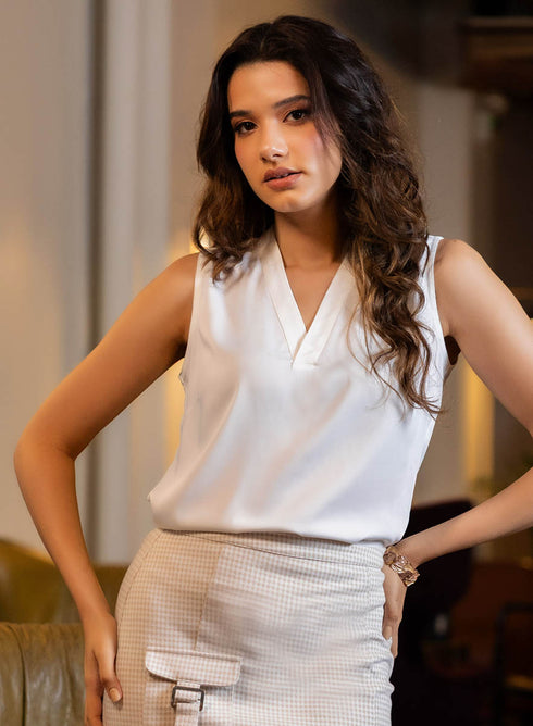 Sleeveless Deep V Neck Short Top