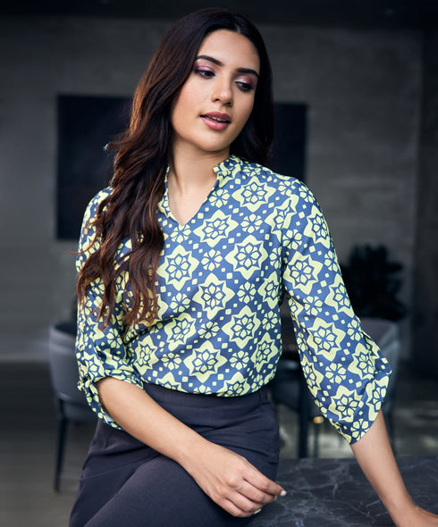 Women's Notch Collar Chiffon Top