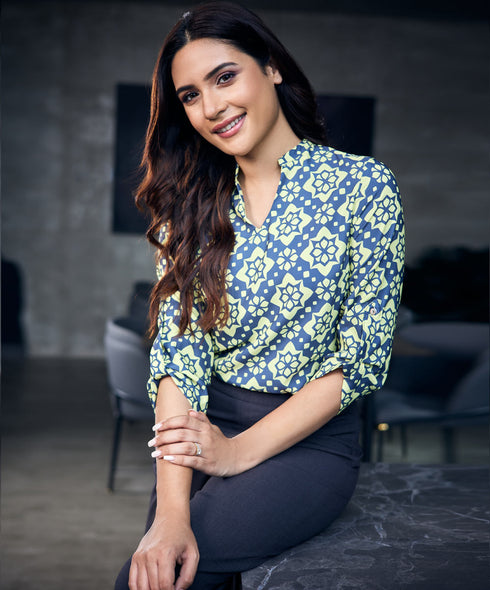 Women's Notch Collar Chiffon Top