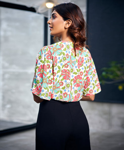 Sleeve Flared Printed Top-Green Base