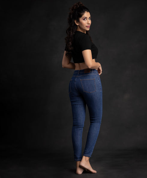 Single Buttoned Dark Blue Fitted Jean