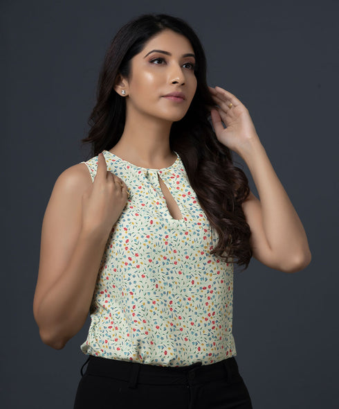 Front Tear Drop Opened Printed Top