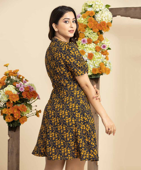 Allover Floral Print Puff Sleeve Dress