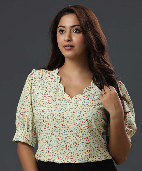 Neck Scalloped Cream Printed Top