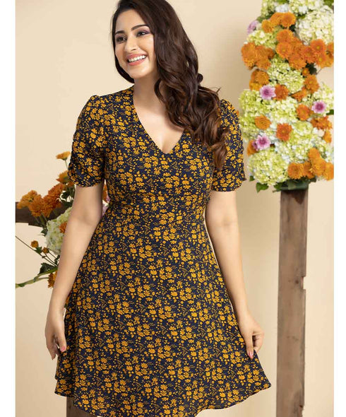 Allover Floral Print Puff Sleeve Dress