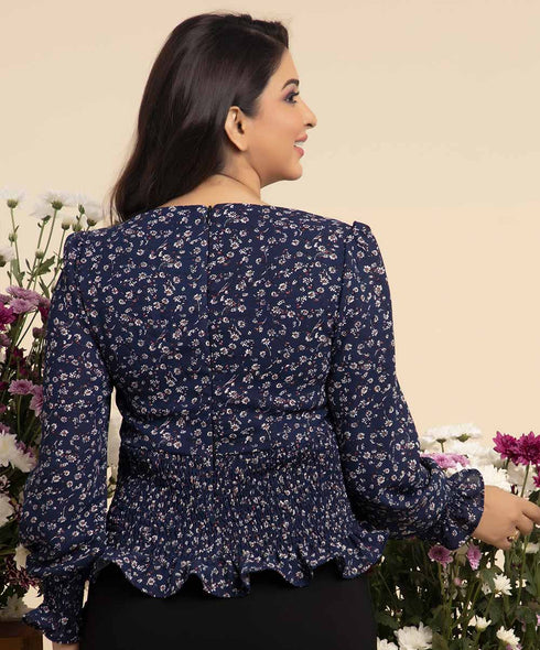 Straight Vneck Printed Long Sleeve Top