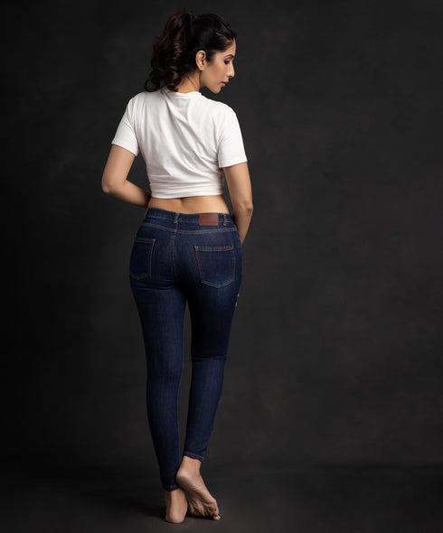 Mid Waist Dark Blue Jean With Whisker Effect