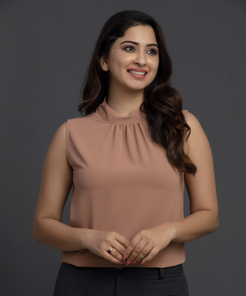 Basic Keyhole Back Sleeveless Top Brown