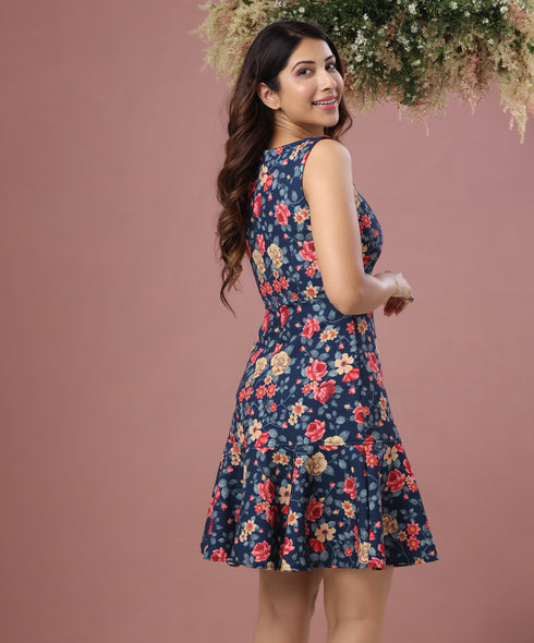 Printed Deep Neck Sleeveless Dress