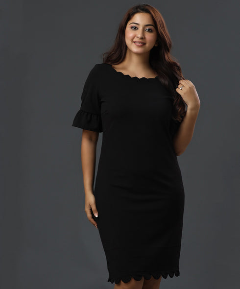 Scalloped And Sleeve Frilled Shift Dress