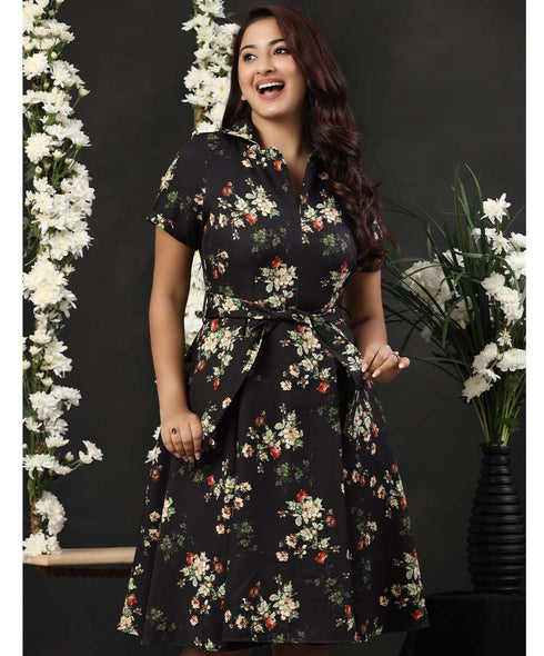 Lapel Detailed Floral Dress