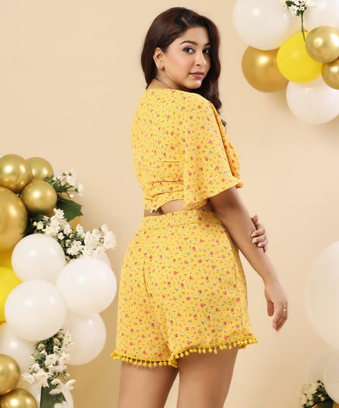 Flared Top & Pompom Short Set
