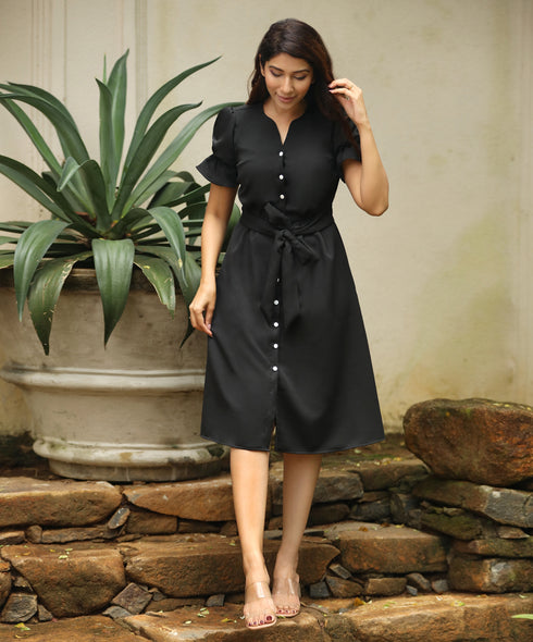 Puffed Sleeve Buttoned Dress