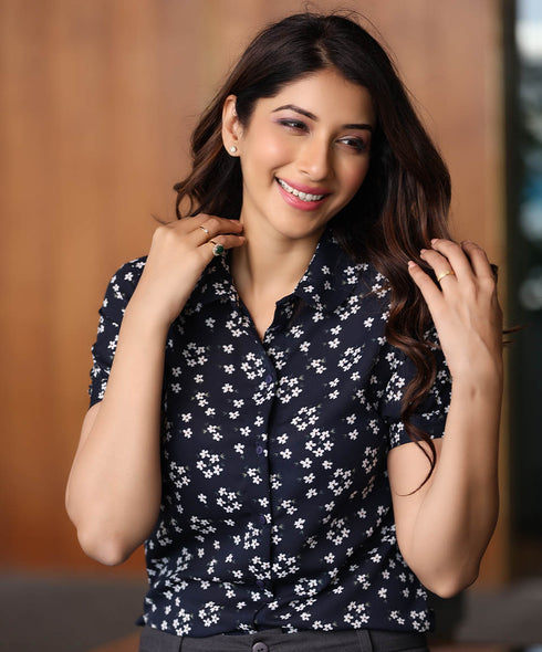 Peter Pan Collared Vintage Navy Shirt