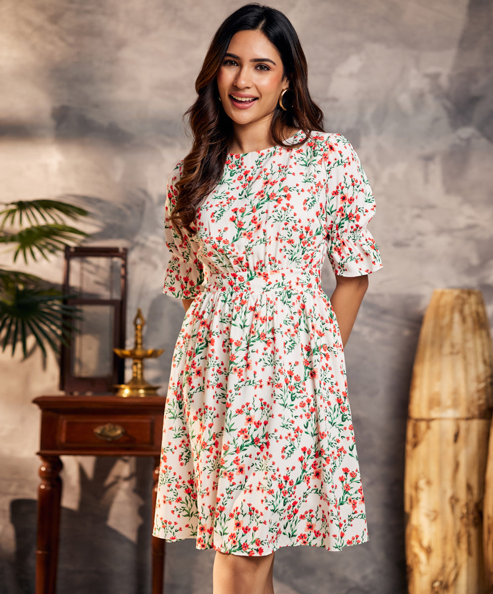 Shyra Dress - White