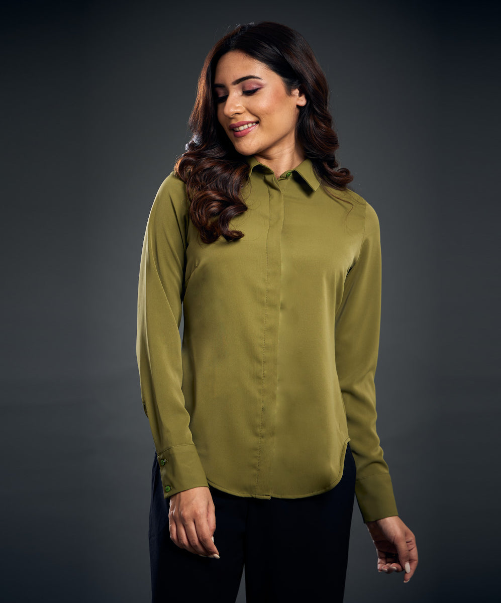 Classic Curved Khaki Shirt – Zigzag